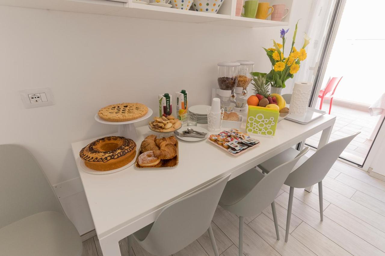Pineta Del Mare Bed & Breakfast Алба Адриатика Екстериор снимка